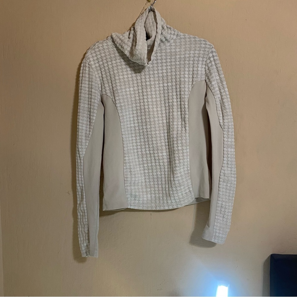 Women's White Textured Sweater